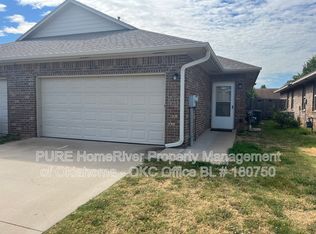 214 Ashley Dr, Edmond, OK 73003