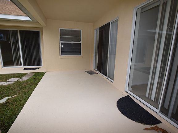 4th image of 2604 Lutza Way