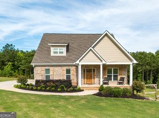 219 Jackson Dr, Forsyth, GA 31029