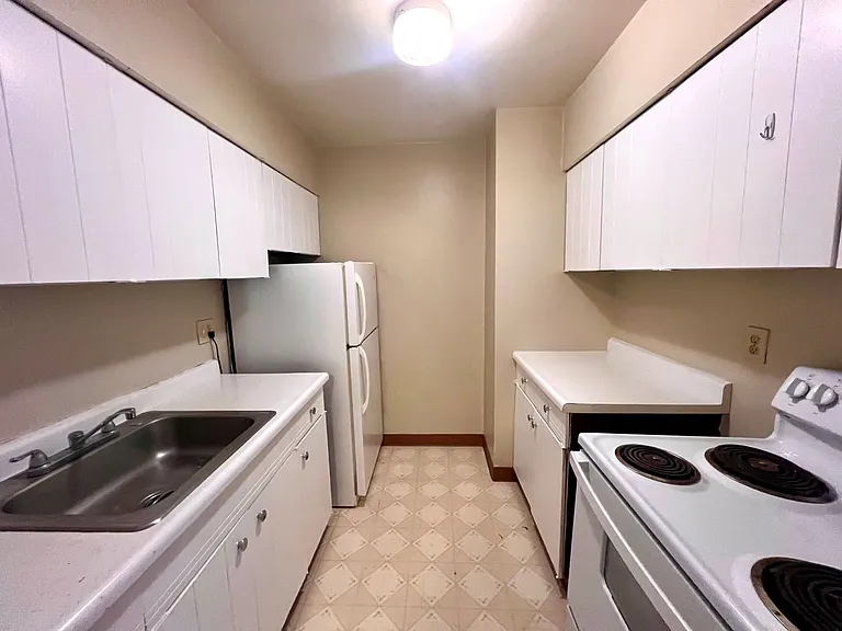 4062 Sanlin Dr — Photo 6
