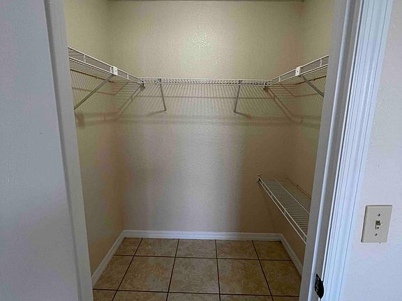 4th image of 2550 N Alafaya Trl APT 3202