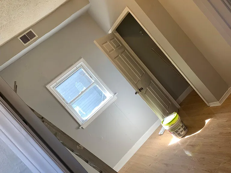 2335 Woodland Ave — Photo 5