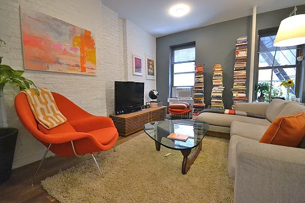 Rented by Bold New York | media 17