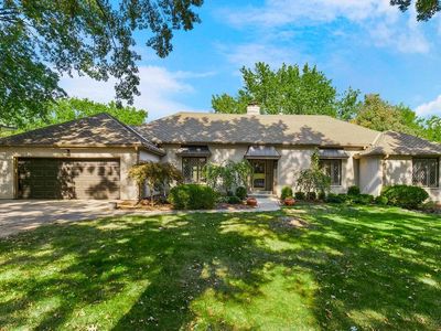 11203 Cedar Dr, Leawood, KS, 66211