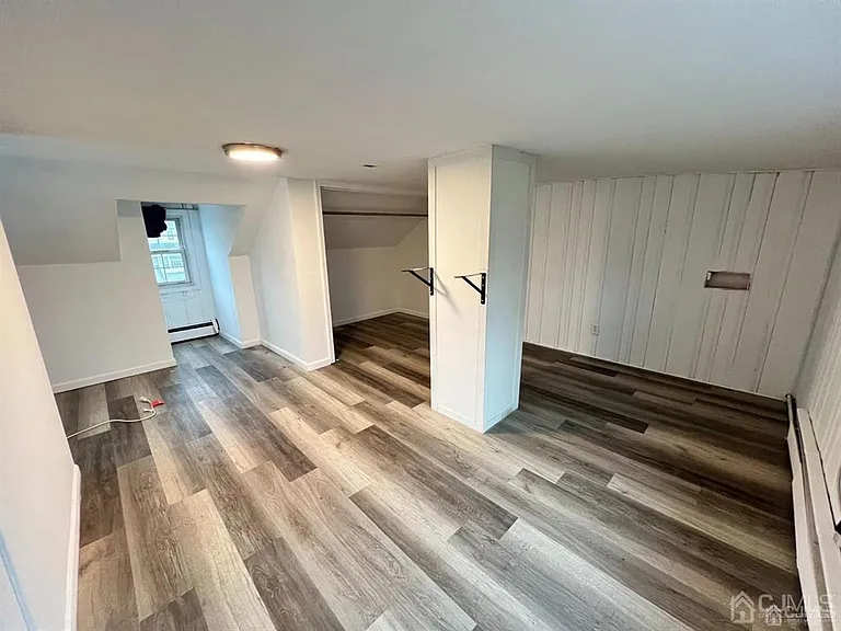 13 Sheridan Ave — Photo 15