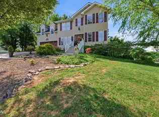 1188 White Top Rd, Bluff City, TN 37618