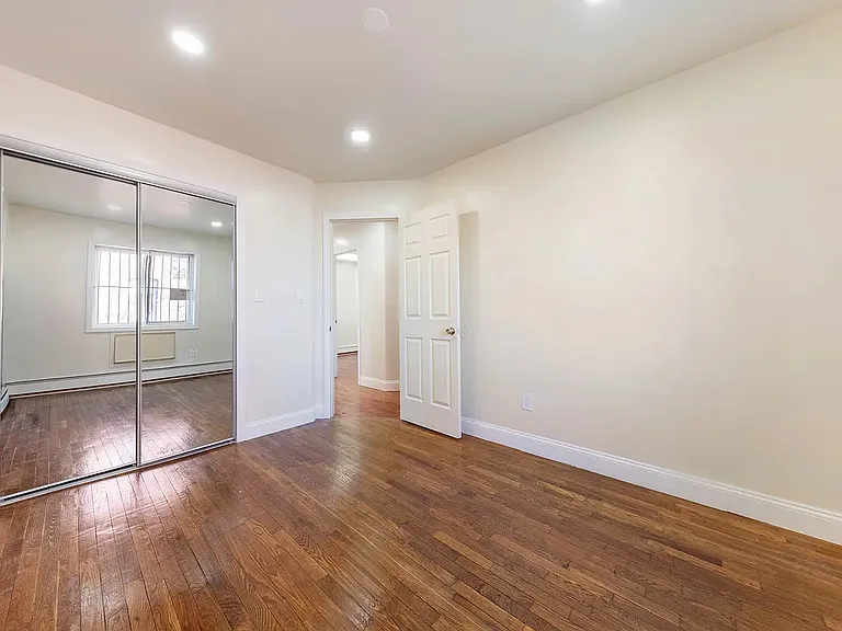 16 Roosevelt Pl #3 — Photo 14