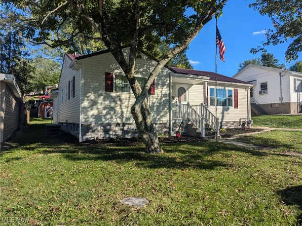 219 Efaw Ave, Saint Clairsville, OH 43950