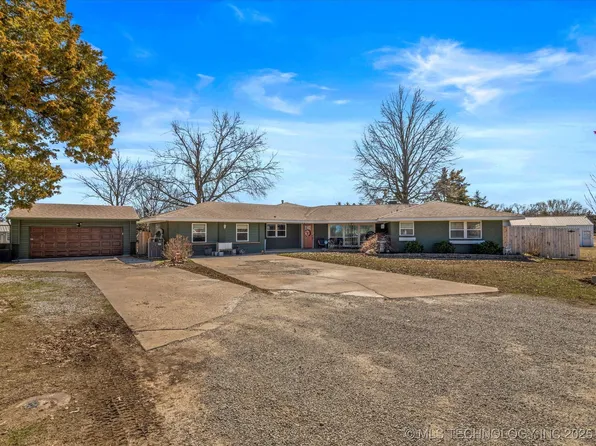 132 County Road 2197, Bartlesville, OK 74003