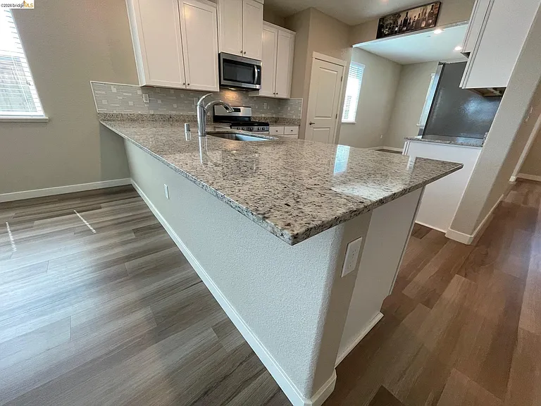 4395 Canada Way — Photo 16