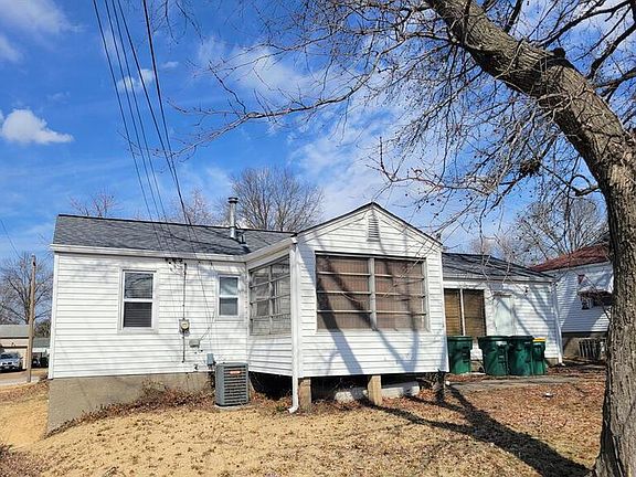 3rd image of 1204 Kilgore Dr