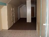 Upper Apartment