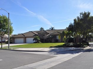 6611 Encina St, Chino, CA 91710