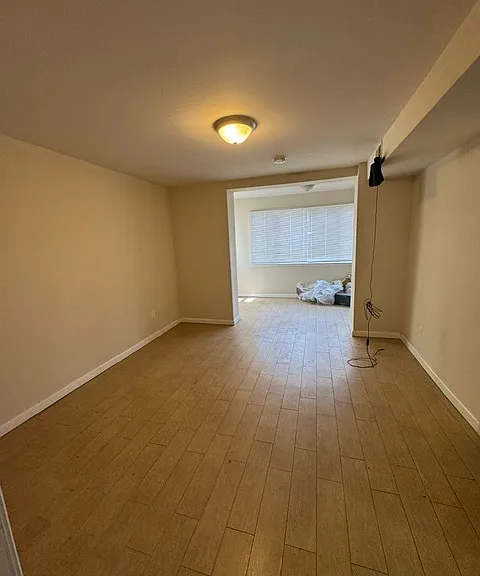 32-34 Seneca St #2F — Photo 1