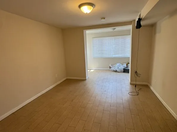 32-34 Seneca St #2F, Staten Island, NY 10310