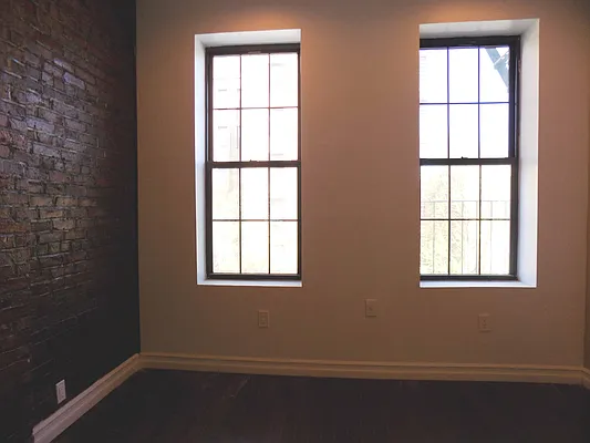 Rented by Blue Egg Realty Corp | media 12