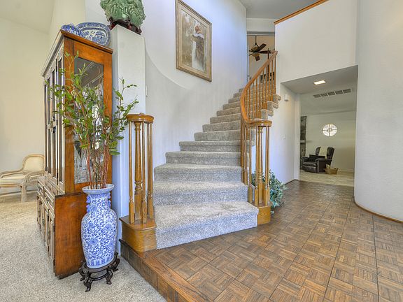 4th image of 18022 Cottontail Pl