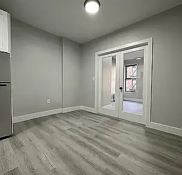 412 W 56th St #6 — Photo 9