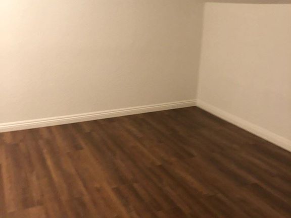 4th image of 535 Blue Water Ln #85
