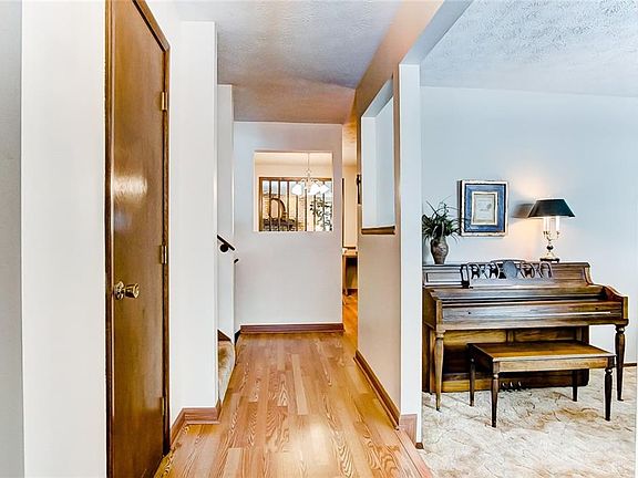 4th image of 2122 Northern Dr
