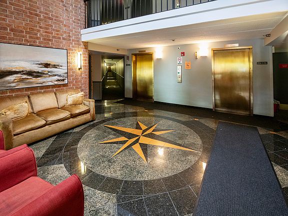 3rd image of 75 Kristin Cir Unit 217