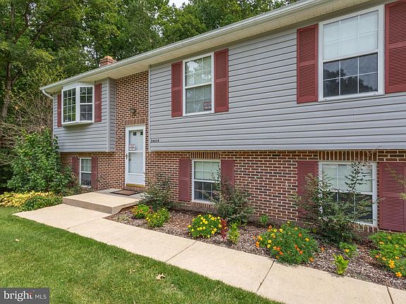 4th image of 26634 Cecilia Ct