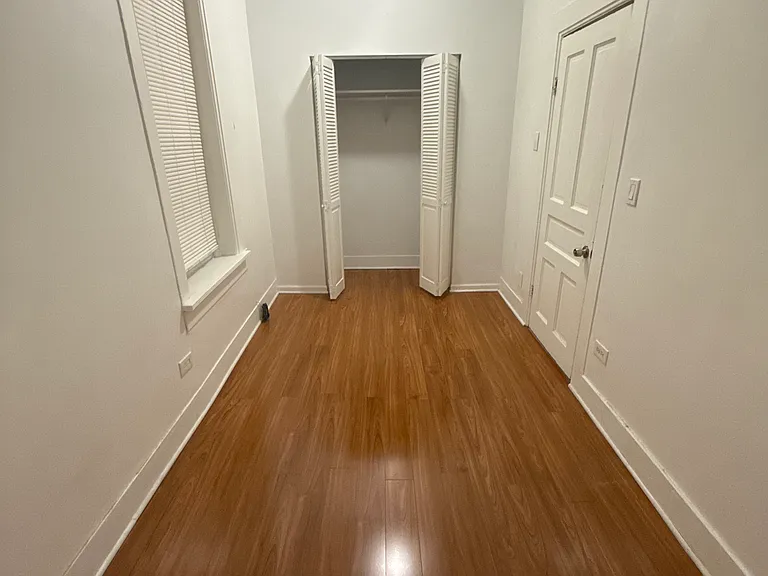 3526 S Union Ave #2 — Photo 6