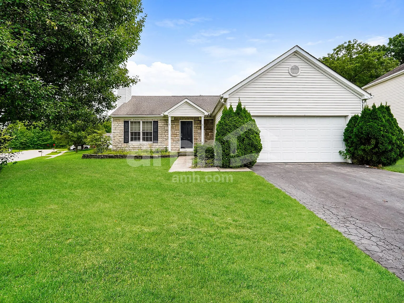 3 bed, 2.0 bath, 1530 sqft, $2,350 — Photo 1