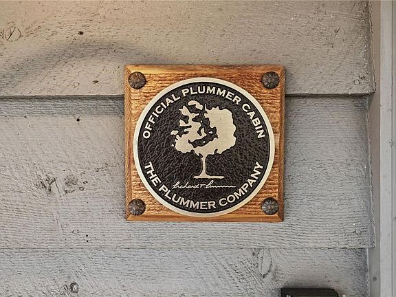 3rd image of 62 Cardinal Cv