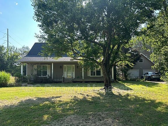 3rd image of 4084 N Lexington Ln