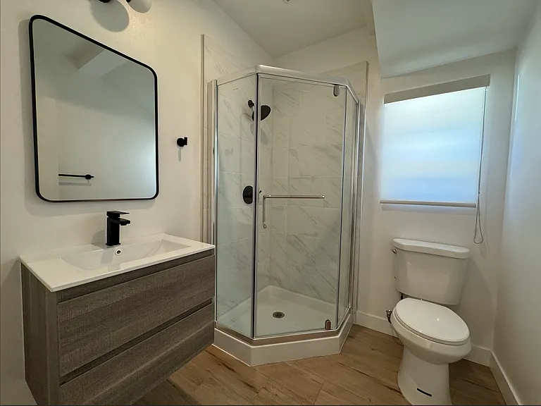 1725 Berkeley Way — Photo 14