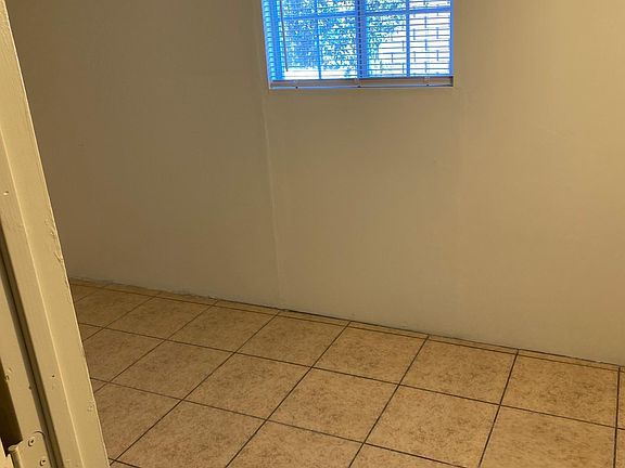 4th image of 13758 Red Mahogany Dr