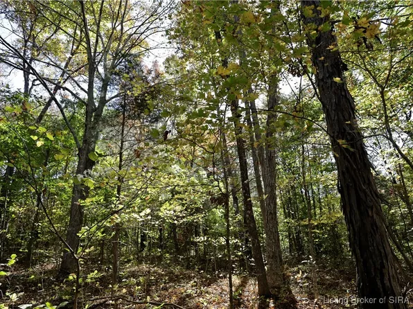 E Temple Road, Marengo, IN 47140