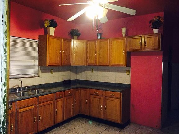 2nd image of 5144 S Sawyer Ave #1