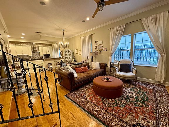 2nd image of 3015 W Bay View Ave #D