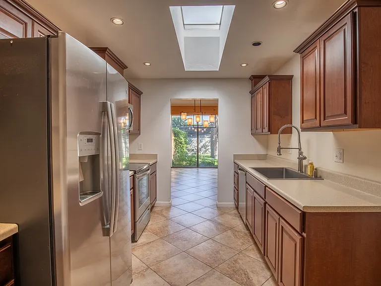 2921 Valle Vis — Photo 7