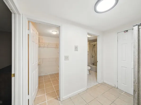 224 48th Street image 21 of 25