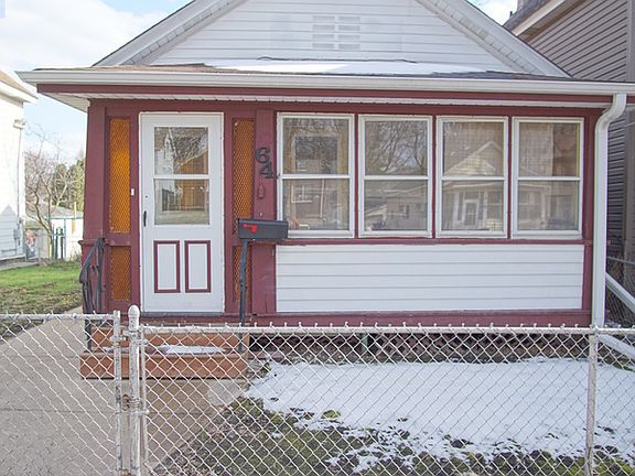 2nd image of 64 Manitoba Ave
