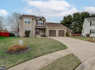 4 Bethel Ct, Newark, DE 19713