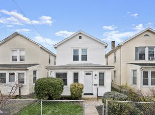 208 Center St, Dundalk, MD 21222