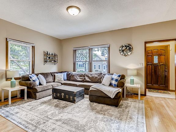 3rd image of 532 Edmund Ave
