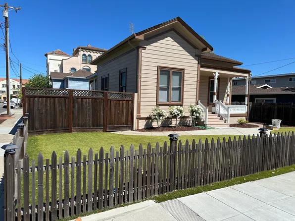 1385 Lewis St, Santa Clara, CA 95050