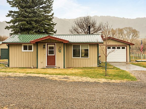 2nd image of 81 Seibold Ln