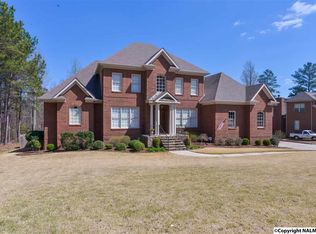 2519 Woodhurst Dr SE, Huntsville, AL 35803