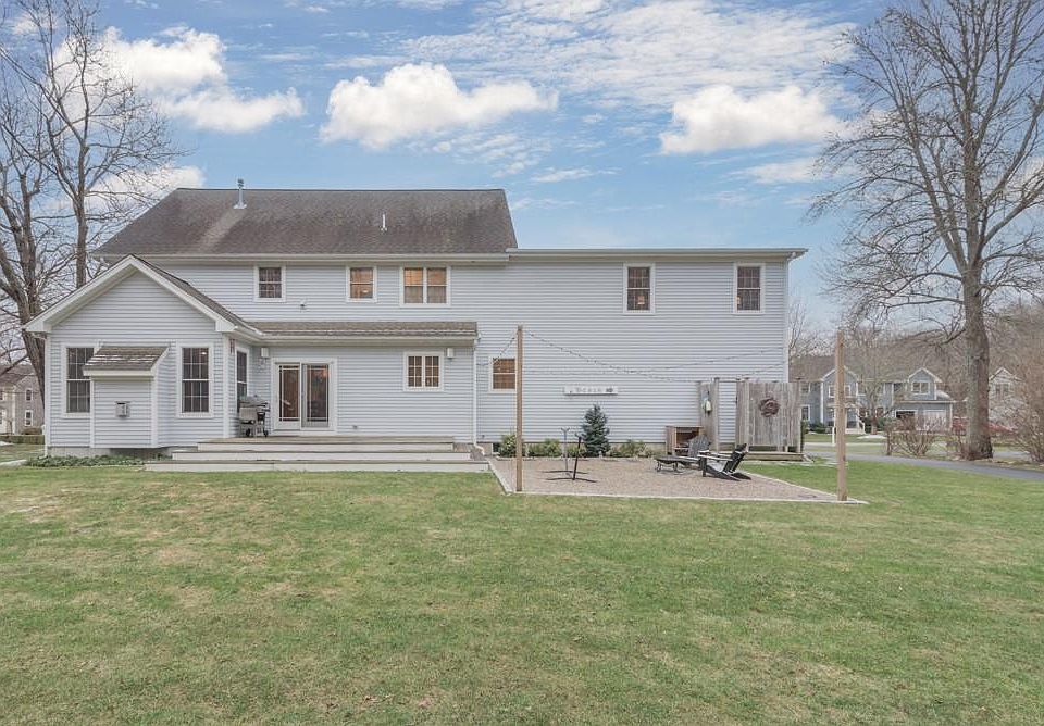 50 Windmill Dr, South Kingstown, RI 02879 Zillow