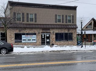 140 Canada St, Lake George, NY 12845