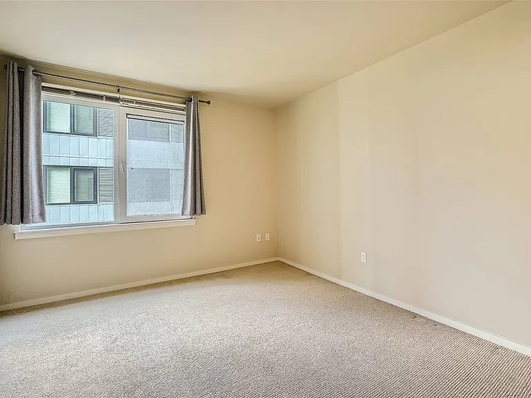 76 Cedar St #502 — Photo 12