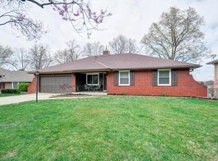 124 W 104th St, Kansas City, MO 64131
