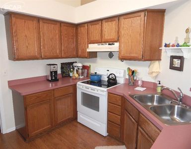 734 Leafy Hollow Ct, Fenton, MI, 48430