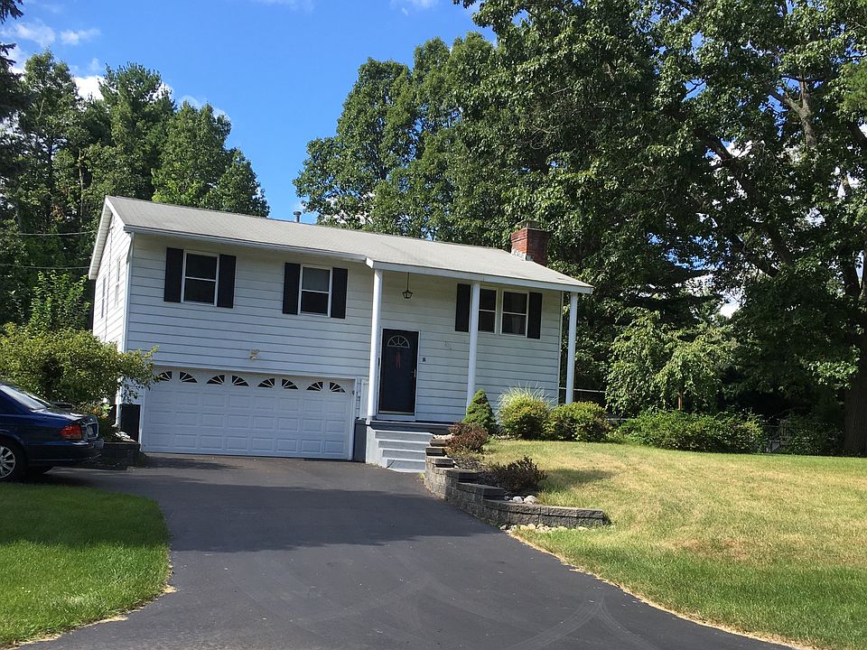 1st image of 16 Tamarack Trl